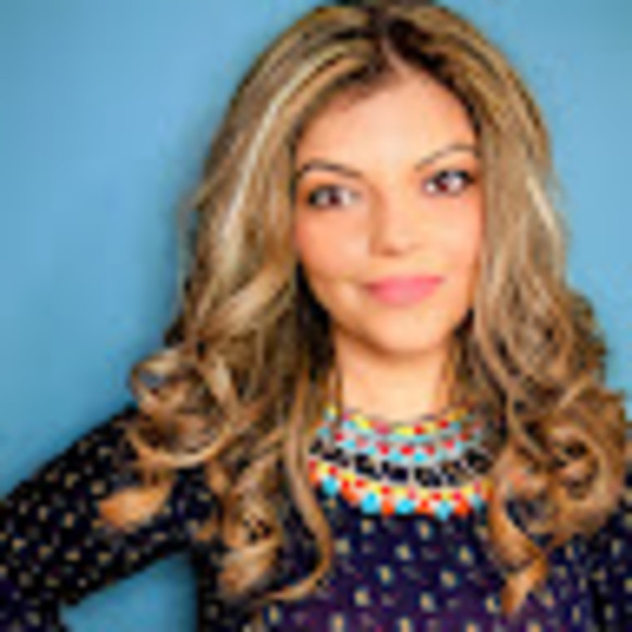 Size 6 shoes, some bags and dresses ! - Picture 1 of 1